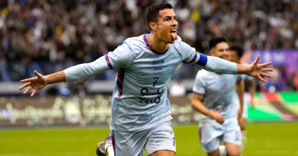 Ronaldo scores twice as Al-Nassr win Saudi league title