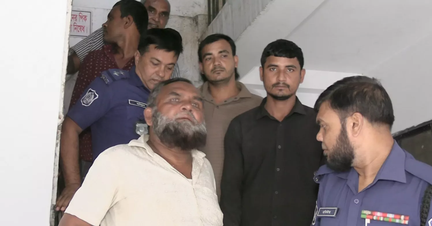 3 siblings sentenced to death, 10 others get life for killing Mymensingh farmer
