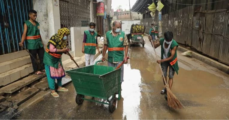 Environment ministry urges people to ensure eco-friendly disposal of Qurbani waste
