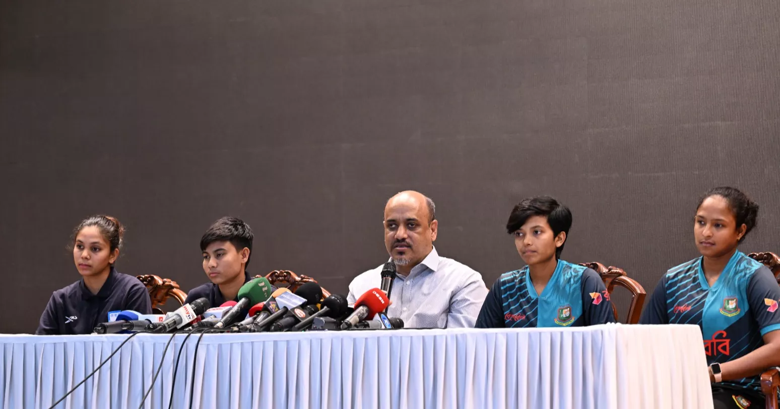 Bangladeshi women athletes share experience of breakthrough official visit