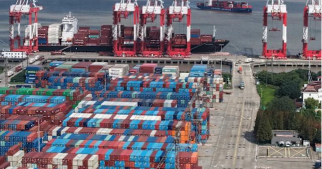 Chinese premier warns tariffs hurt global economy as trade surplus tops $1 trillion