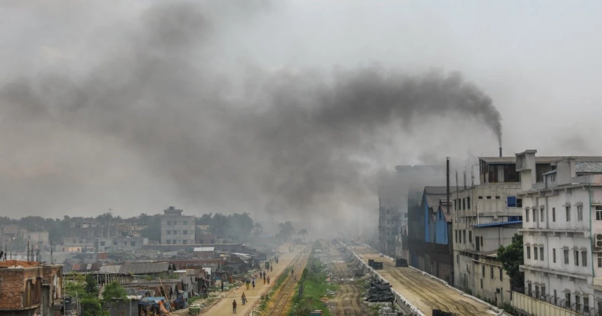 Dhaka becomes world’s most polluted city this morning