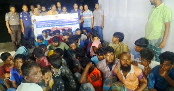 38 fishermen jailed for catching Jatka in Meghna