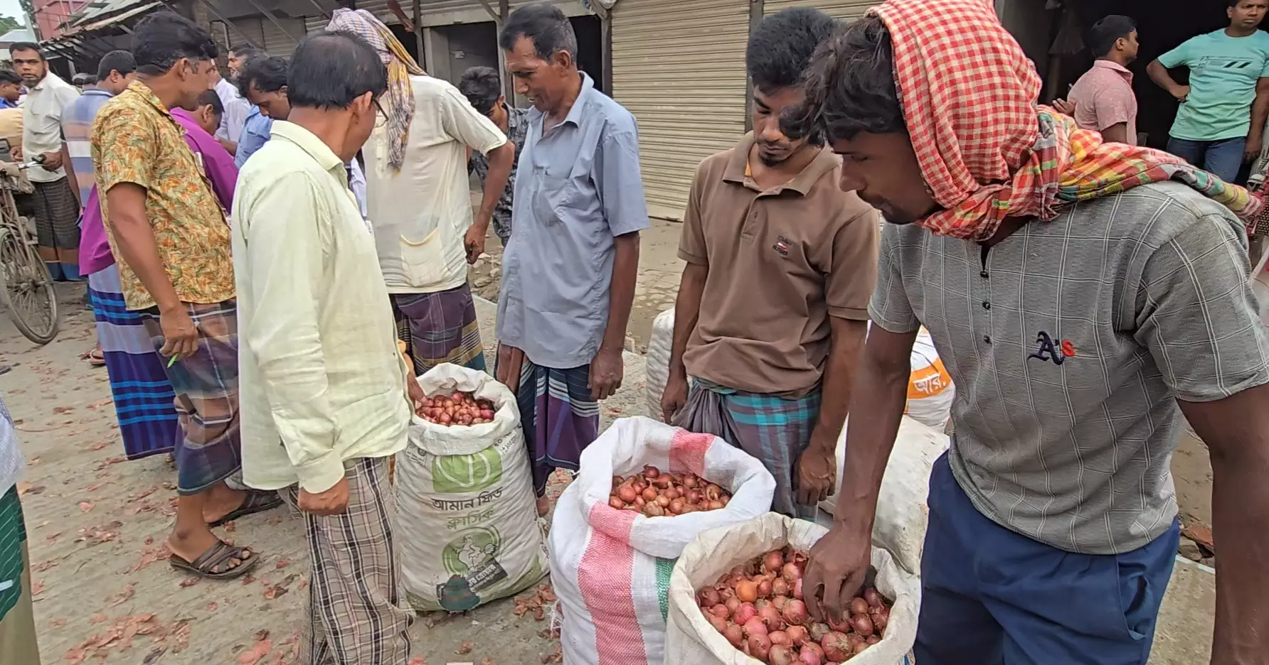 Onion vanishes: Faridpur faces price shock