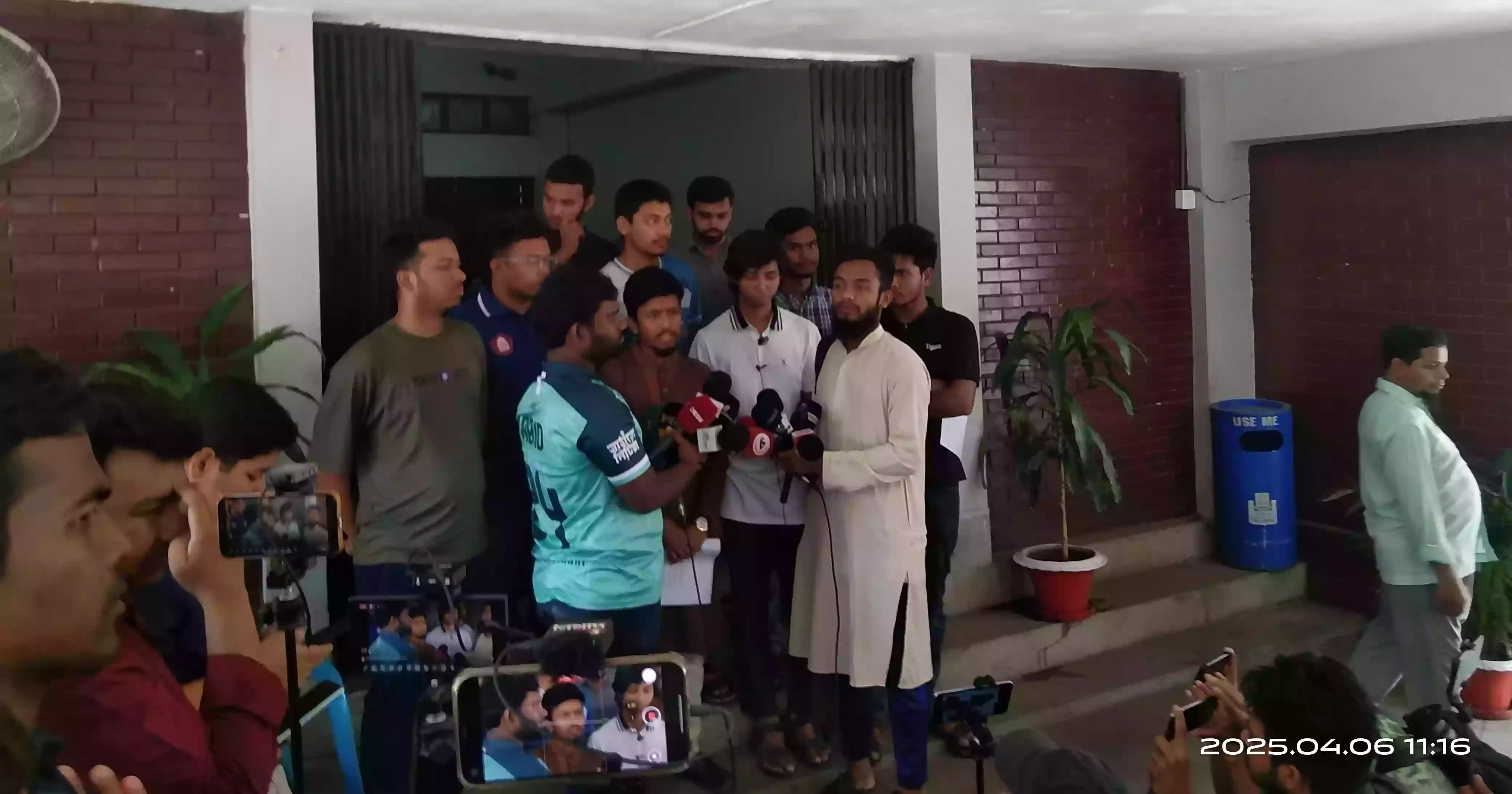 DU students submit memorandum demanding DUCSU election roadmap