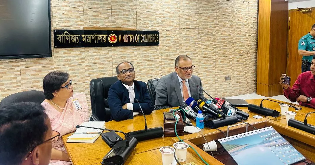  US may cut tariff further if trade gap narrows: Commerce Adviser