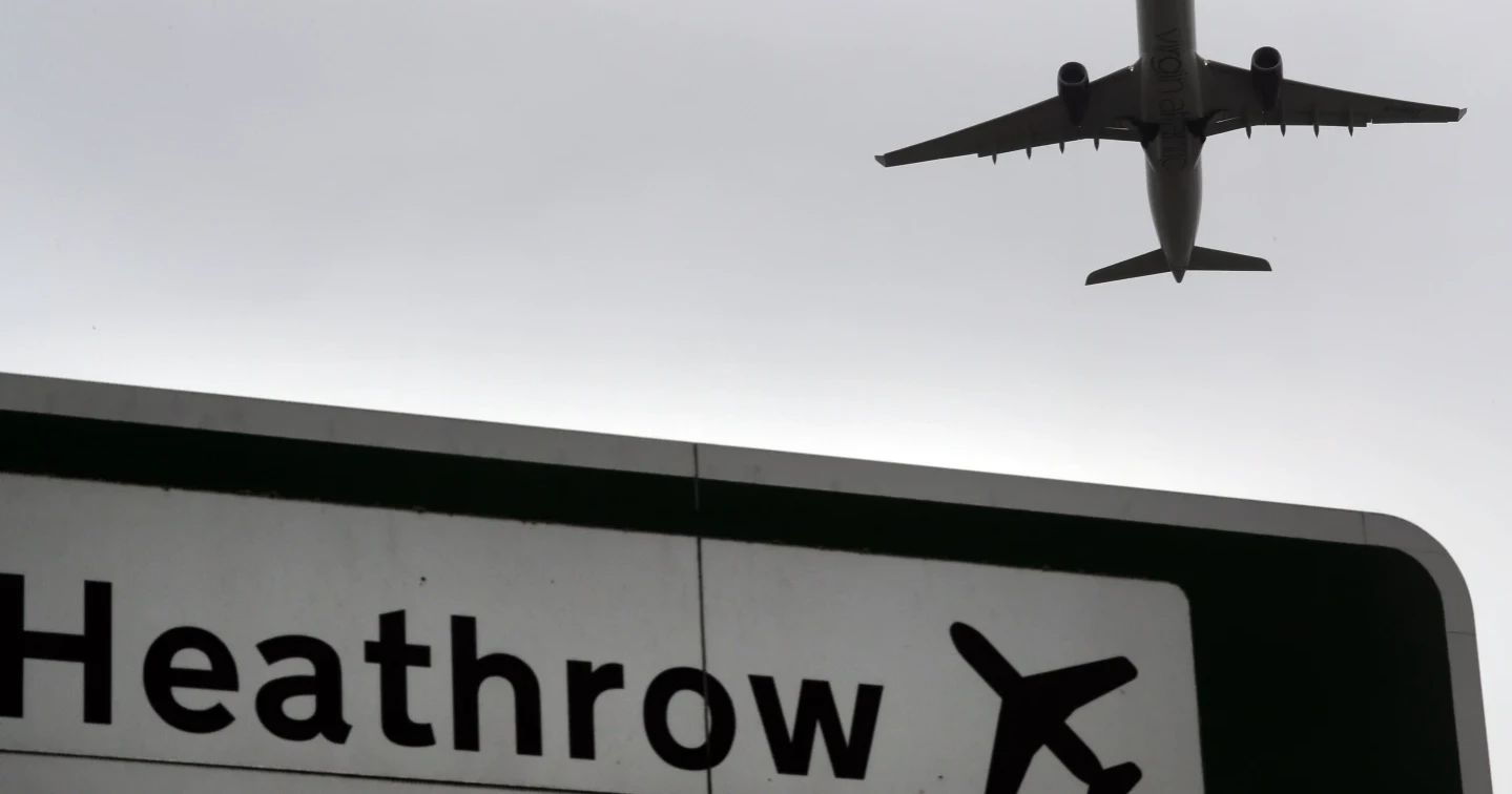 Heathrow Airport to shut down Friday after fire causes power outage in London
