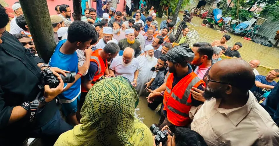 Opposition leader visits flood-hit Chattogram, distributes relief