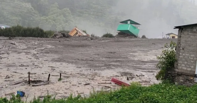 Over 100 missing after cloudburst triggers deadly floods in India