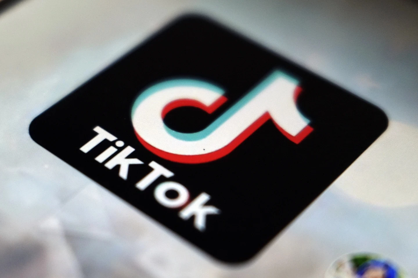 Emerging TikTok deal with China to give US control over board, algorithm: White House