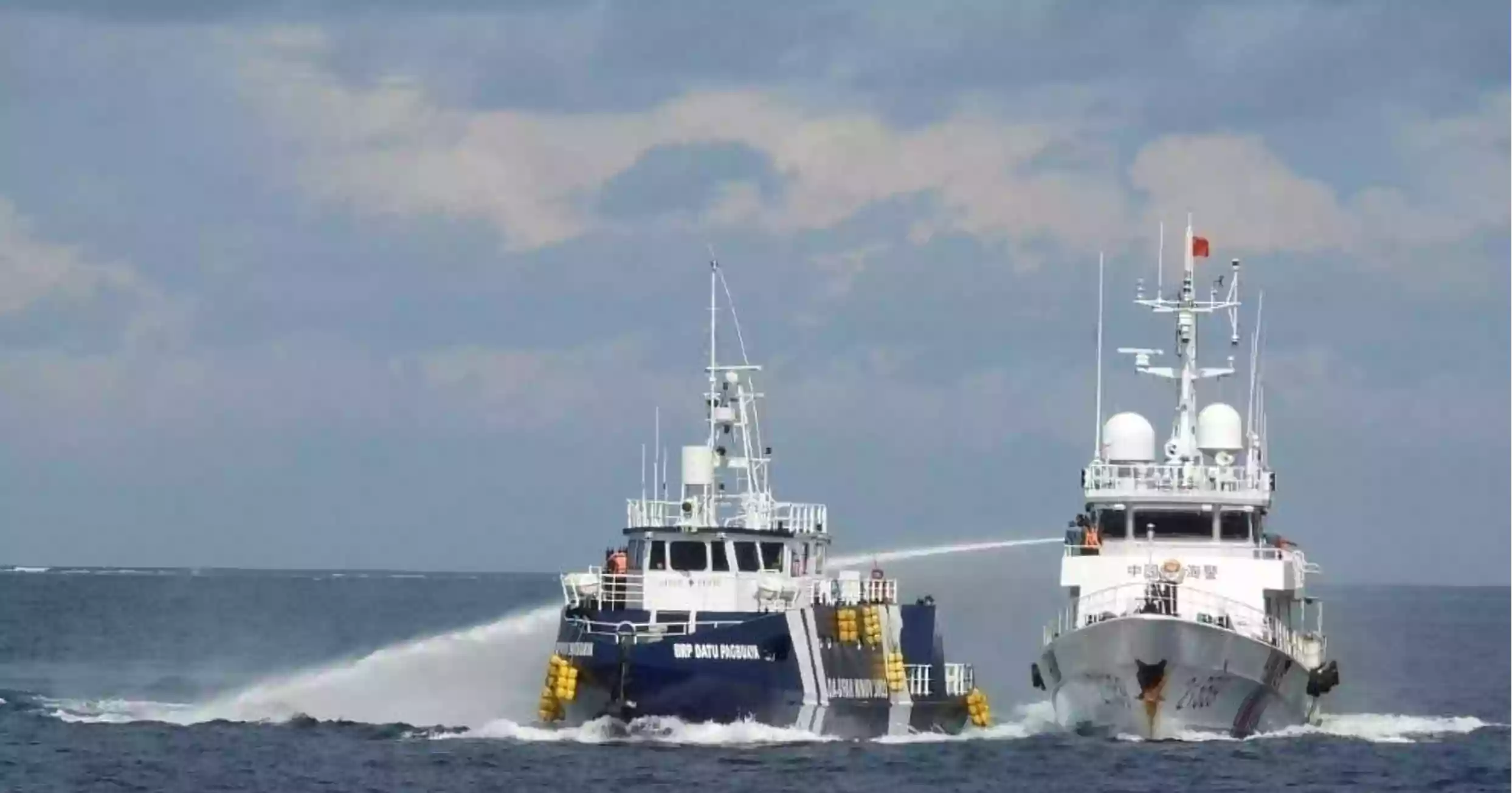 Chinese coast guard rams Philippine vessel near Thitu island