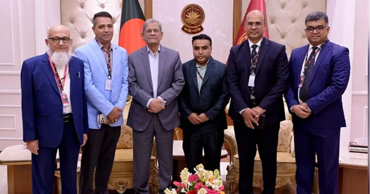 President stresses tech skills, research to prepare graduates for 4IR