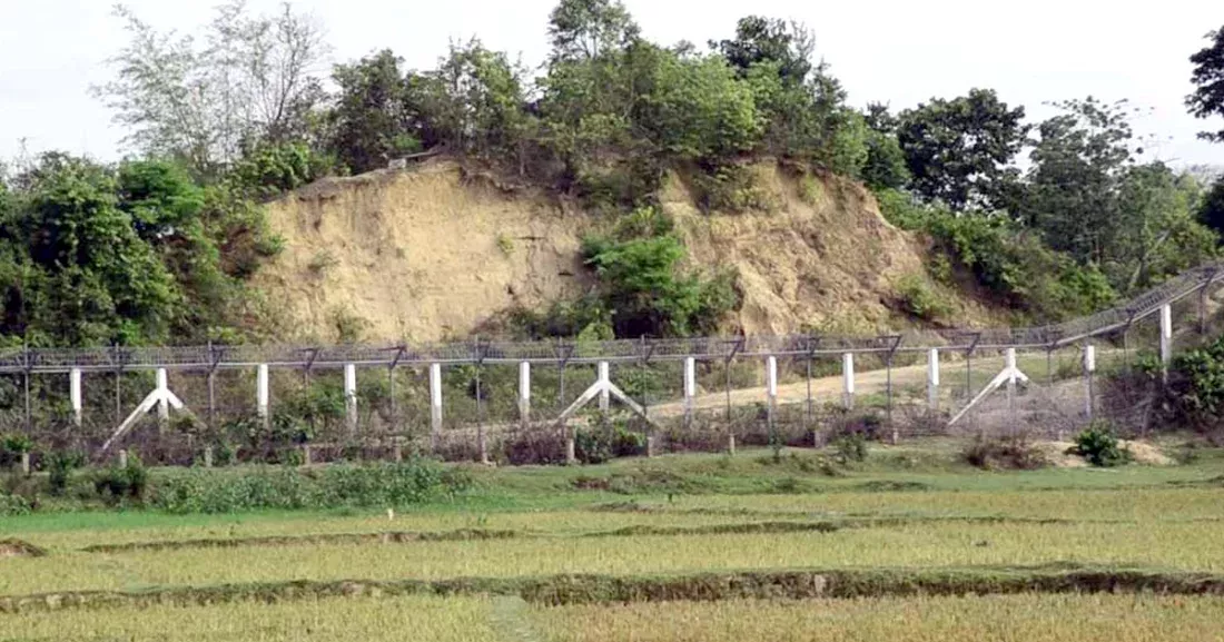 Bangladeshi man's leg severed in landmine blast near border in Bandarban