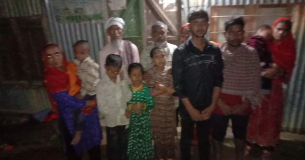 BSF pushes 80 people into Bangladesh through 4 districts