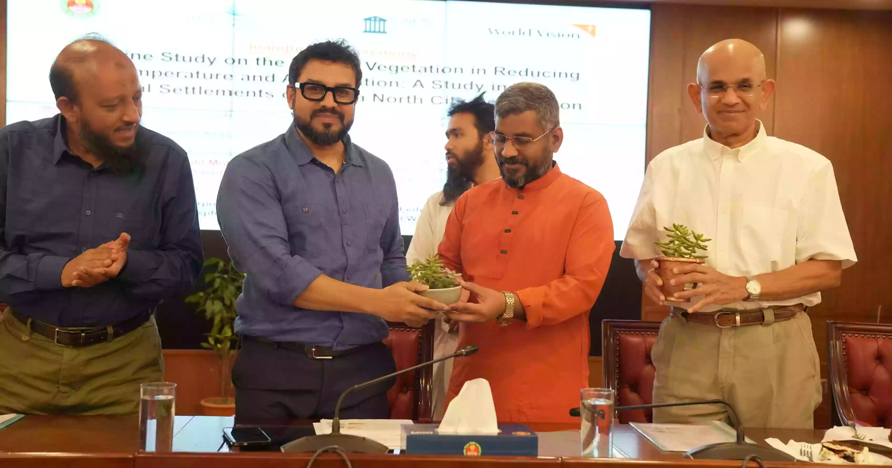 DNCC administrator bats for planting trees to reduce Dhaka’s temperature   