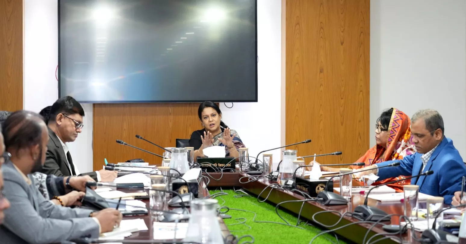 Countrywide drive to be conducted to curb air pollution: Adviser Rizwana