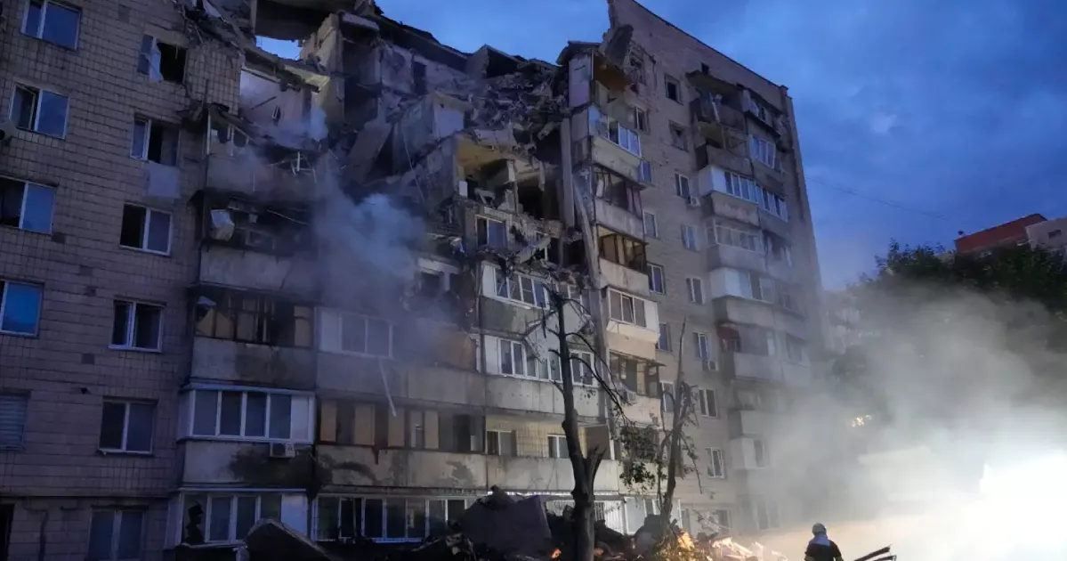 5 killed in Russian missile and drone strike on Kyiv