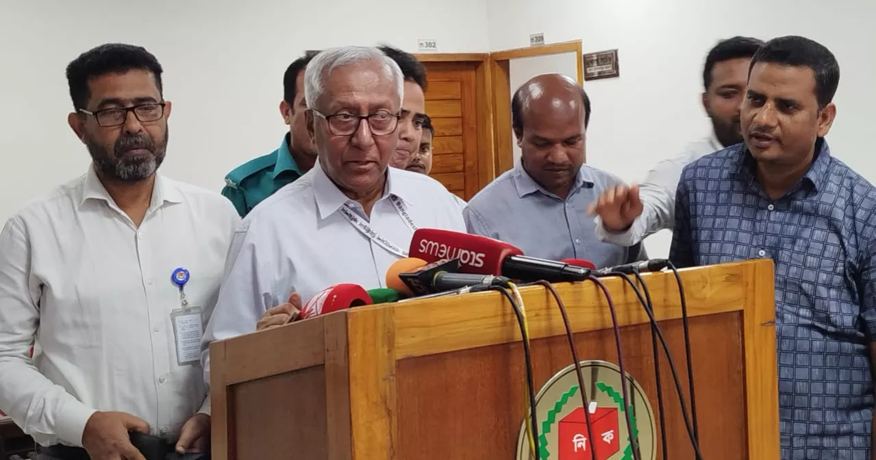 EC seeks power to fix cut-off date for new voters, sends draft law to ministry