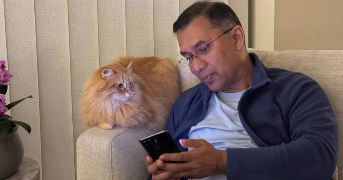 Tarique opens up: The cat in his photos isn’t just a prop!