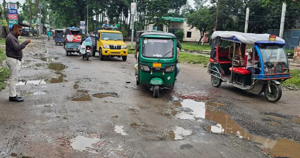 Rangpur’s 550km roads crumble amid years of neglect