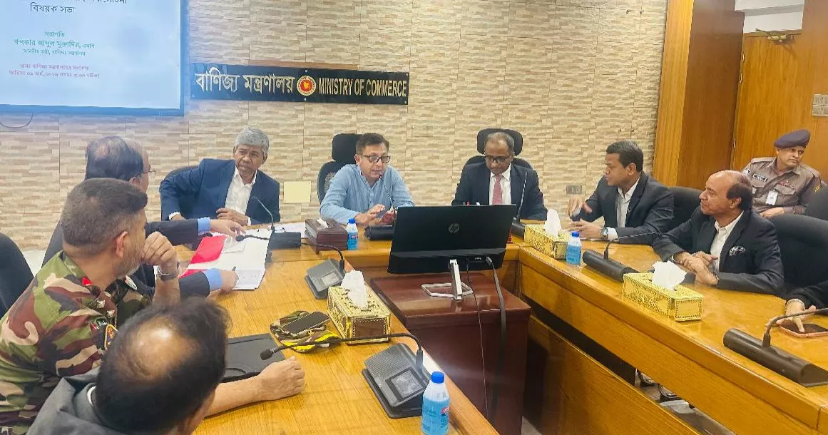 No edible oil price hike, no need for panic buying: Commerce Minister