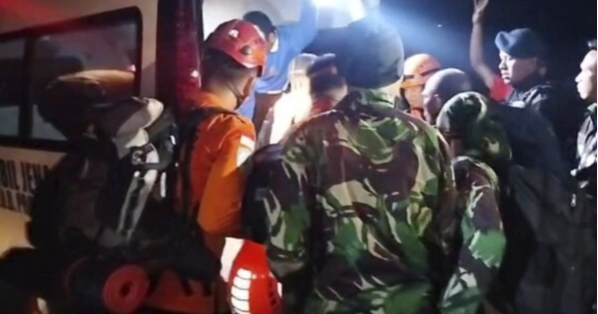 Body of Brazilian Hiker Recovered from Indonesian Volcano