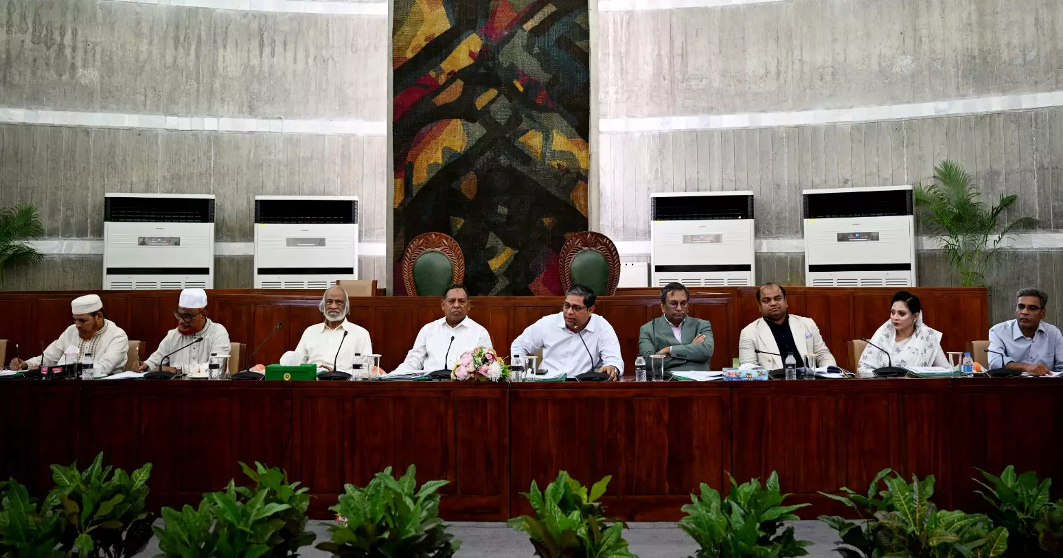 Parliamentary committee suggests 3-year warranty to ensure rural road quality