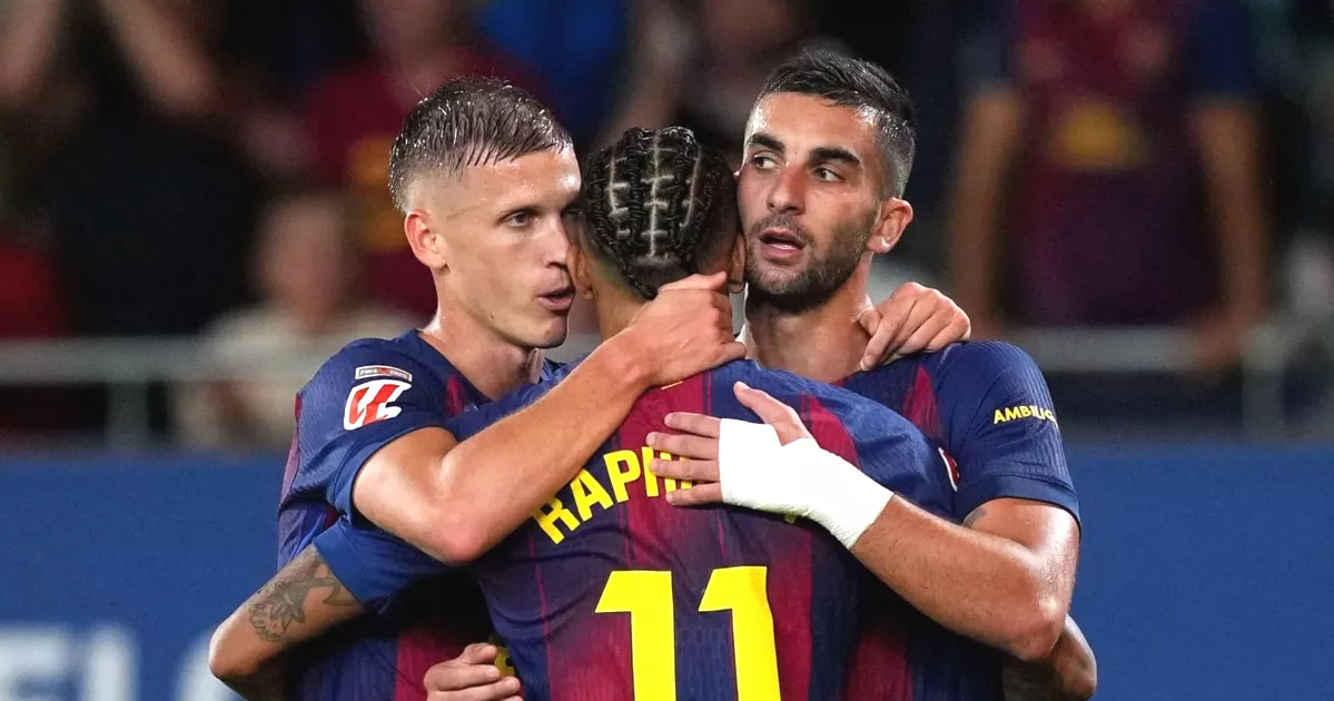 Barcelona closes gap on Real Madrid with commanding win over Getafe