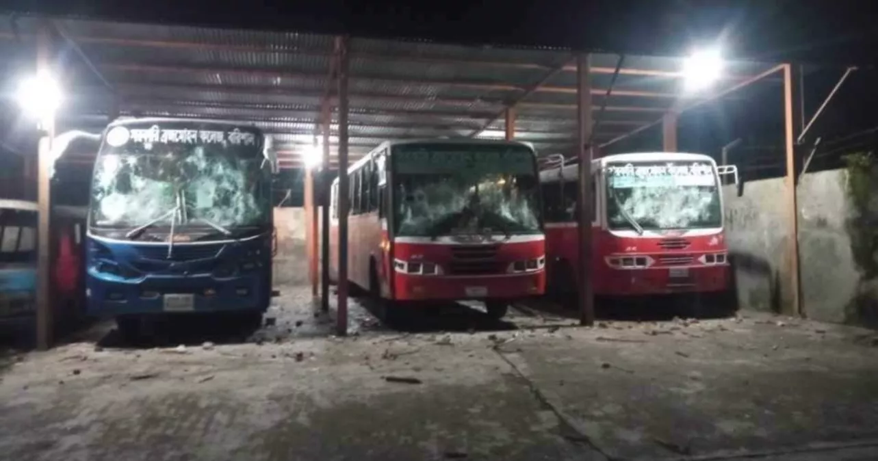 Clashes between Barisal University-BM College students leave 150 injured