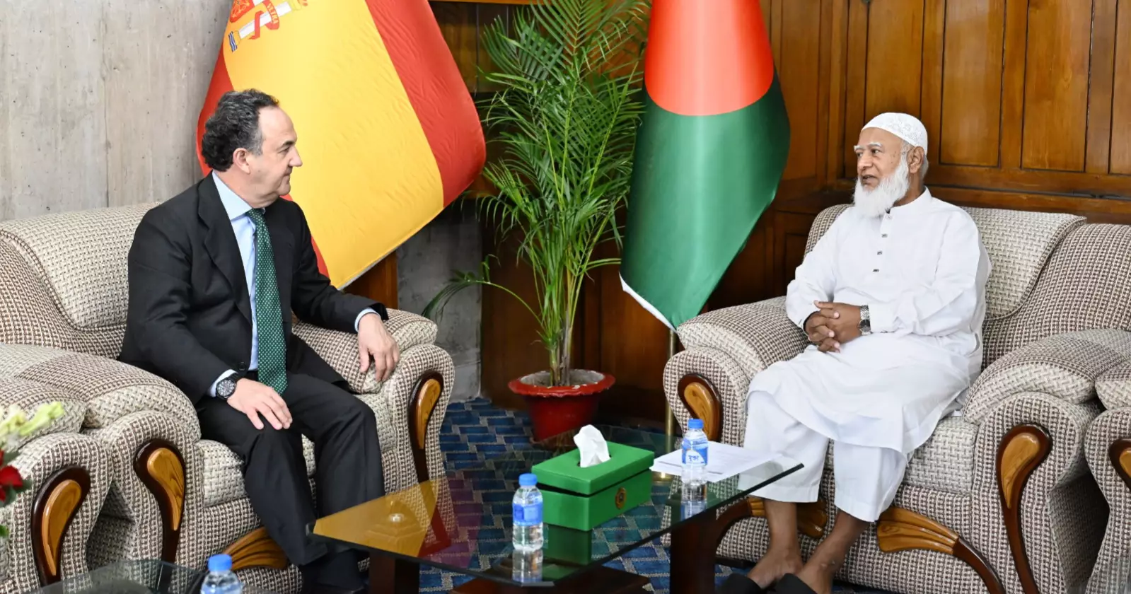 Opposition Leader, Spanish envoy discuss post-election situation, bilateral ties