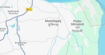 Bomb blows off youth’s wrist in Munshiganj