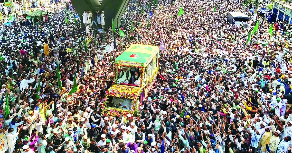 2 killed, 10 injured in Jashn-e-Julus in Ctg