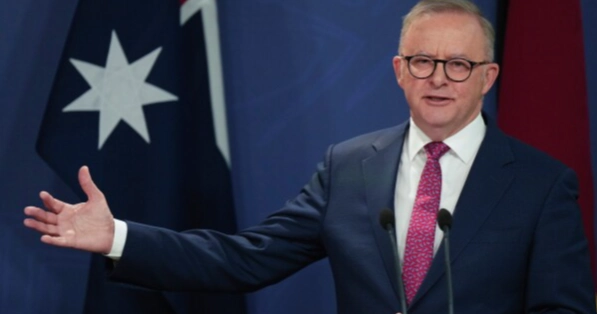 Australian PM urges China to resume iron ore imports after reported trade halt