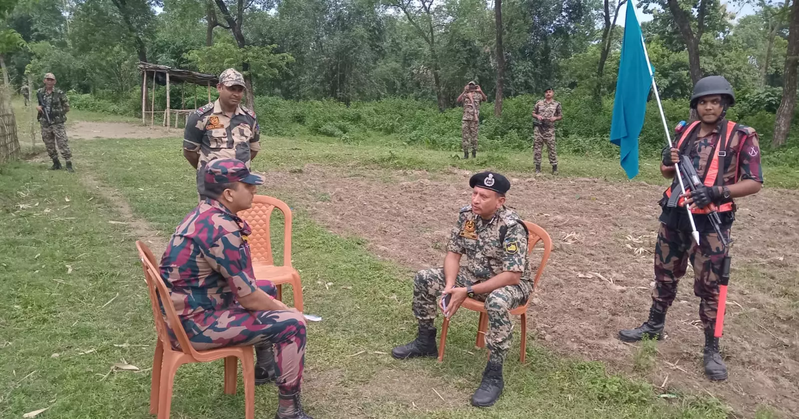 BGB returns 2 BSF shotguns, walkie-talkie left behind in Bangladesh