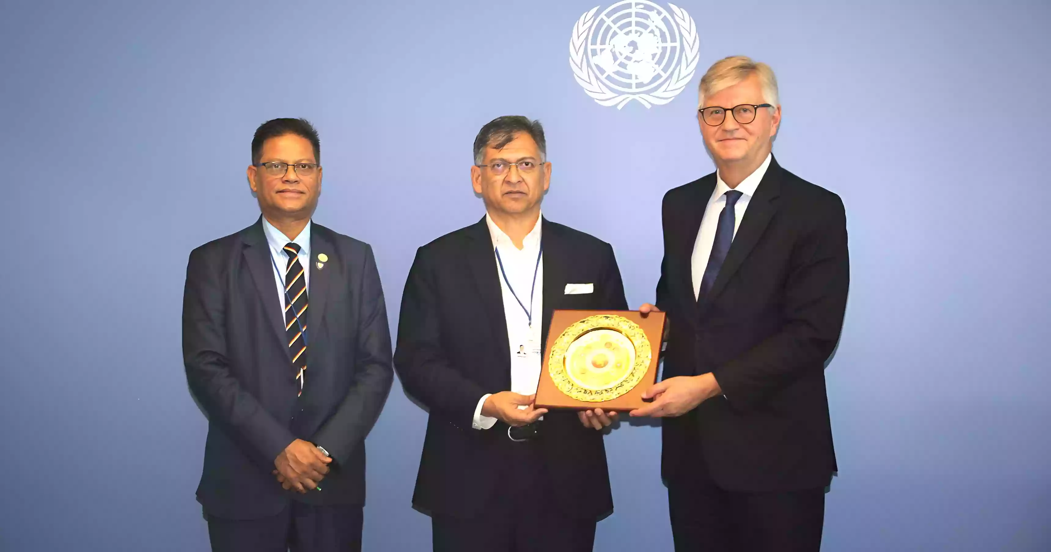 Bangladesh seeks stronger UN support for peacekeeper, police deployments