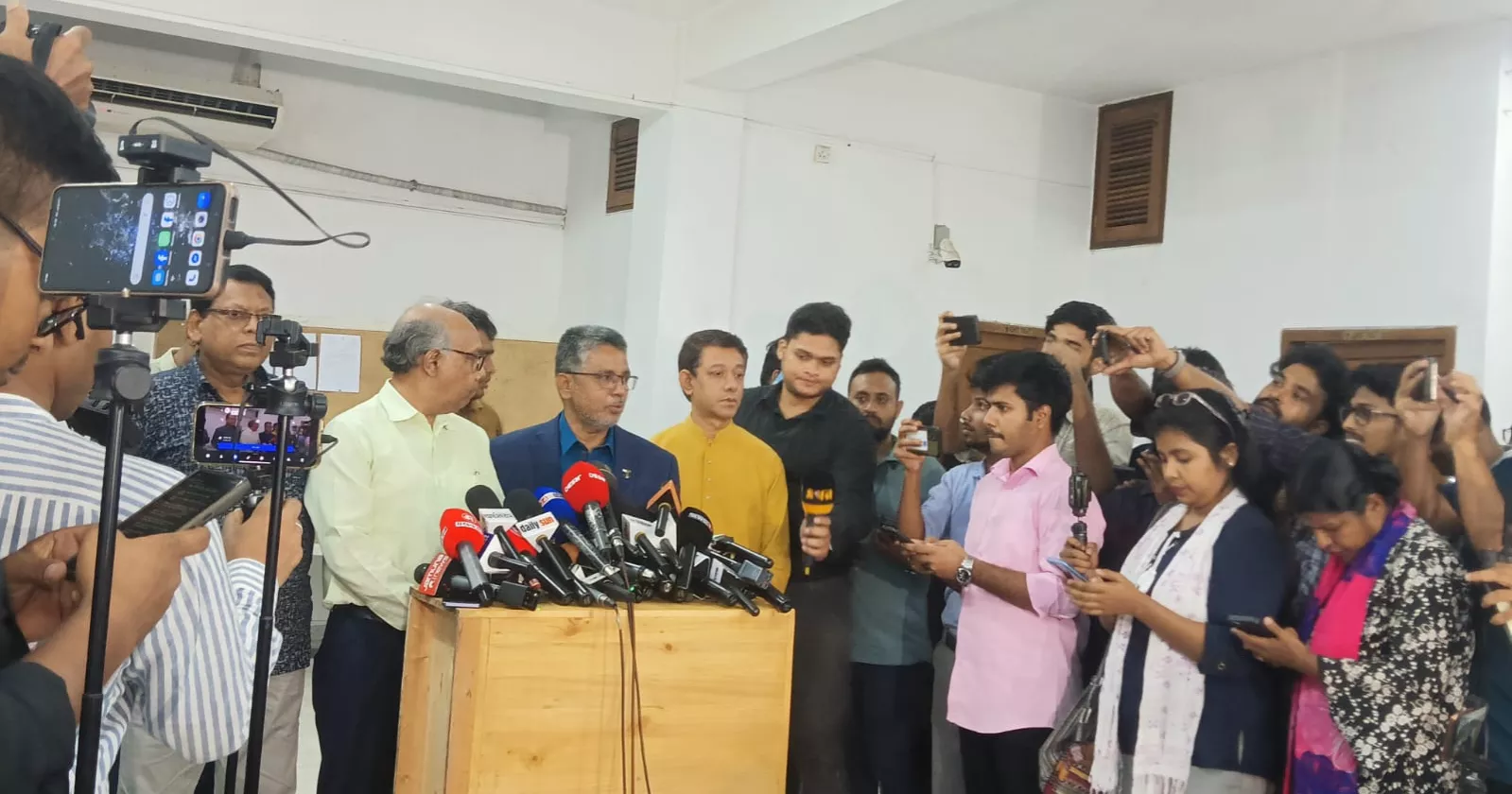 DUCSU election: Nomination forms collection ends