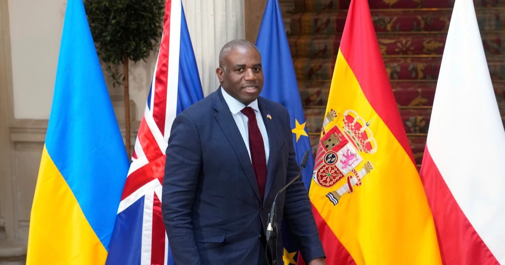 UK foreign secretary urges Kosovo to make progress in talks with Serbia