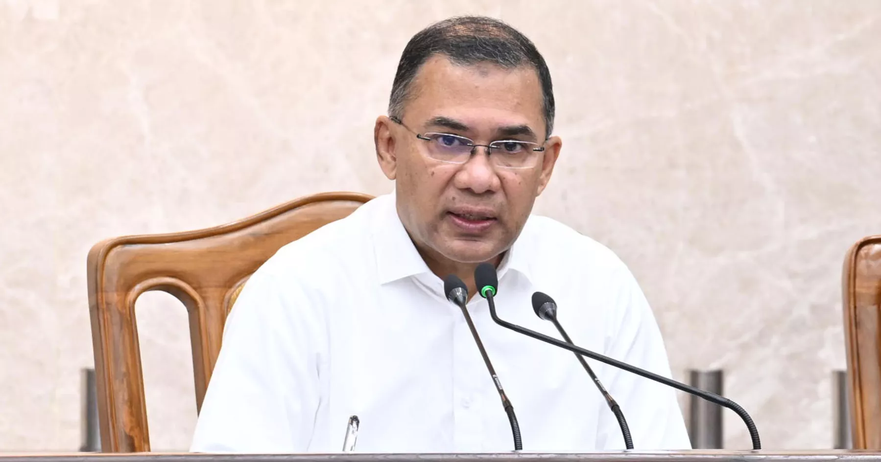 PM orders immediate removal of banners, billboards bearing his image