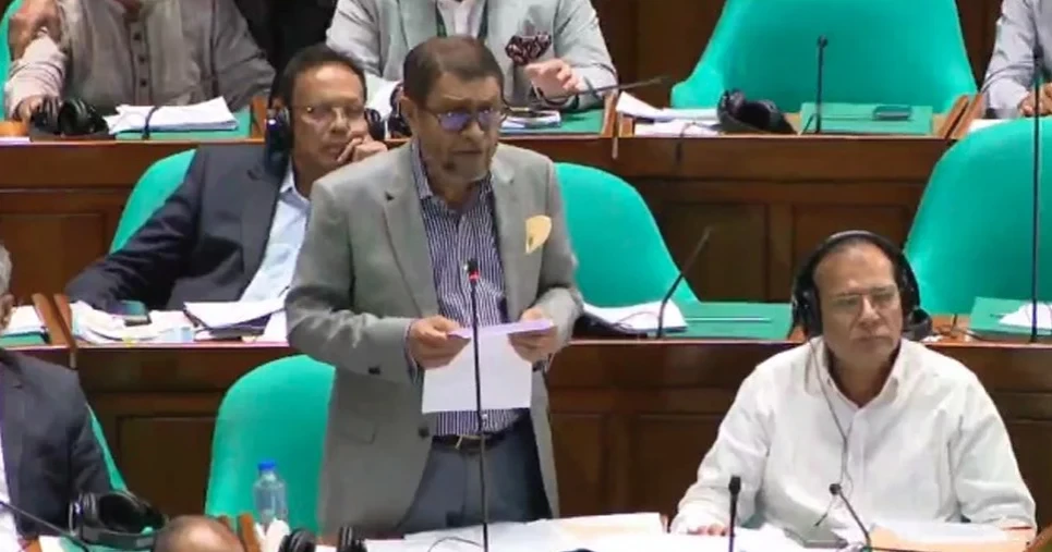 Govt to review any Covid vaccine allegation, take action: Health Minister