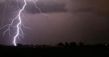 Met office issues lightning alert in 12 dists
