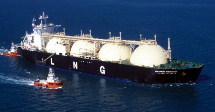Govt to procure 4 LNG cargoes to meet energy demand