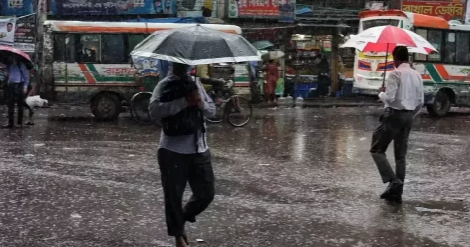 Heavy to very heavy rainfall likely in Dhaka, 7 other divisions