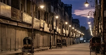 Shopping malls, markets to close by 8pm amid power crisis