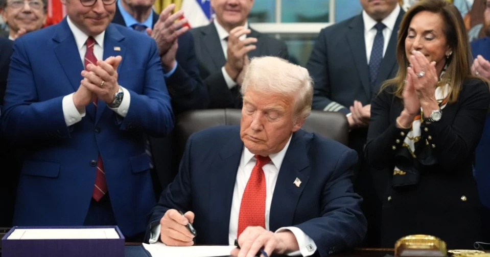 Trump signs funding bill, ending record 43-day government shutdown