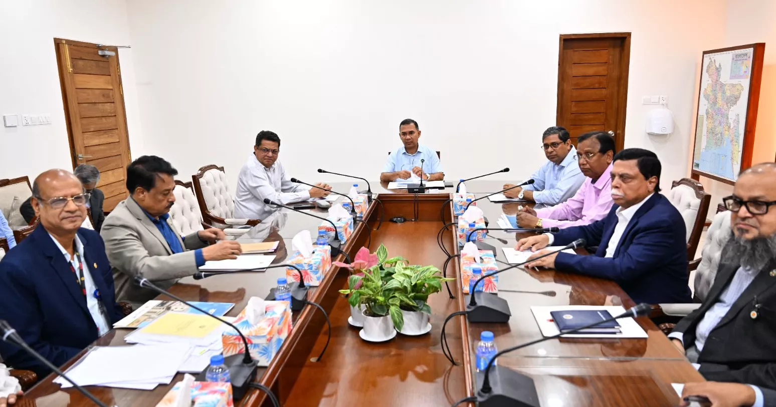 PM orders coordinated action to prevent pollution of Gulshan, Banani and 3 other Dhaka lakes