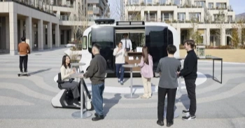 Rich in cash, Japan automaker Toyota builds a city to test futuristic mobility