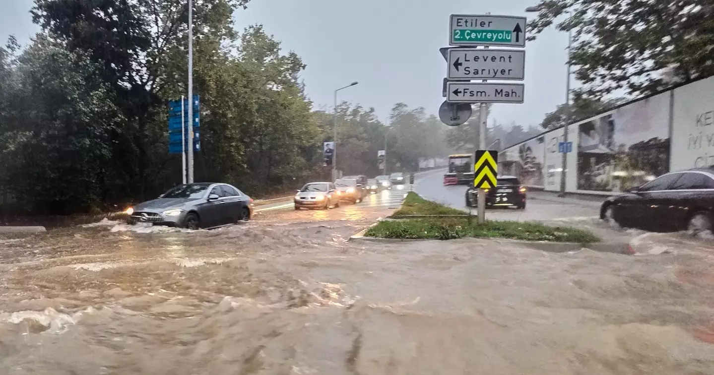 Istanbul floods kill 4, worst disaster since 1942