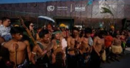 Haitian police kill 7 gang members, destroy helicopter after emergency landing