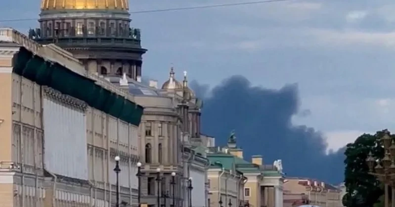 7 killed as drone strikes passenger bus in Russian-controlled eastern Ukraine