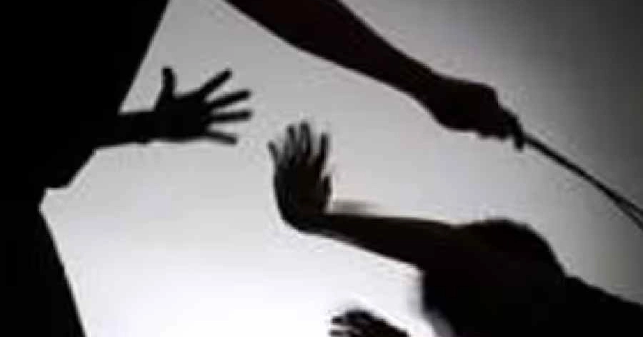 Two suspected muggers killed in mob beating in Mohammadpur